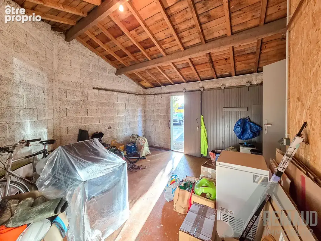 Plein Centre Ville - Maison rénovée de 65 m² avec garage et jardin - photo 11