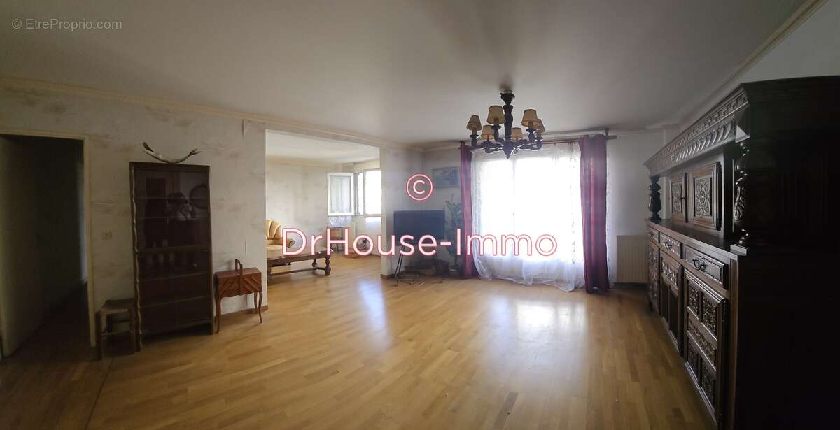 Appartement à BONDY