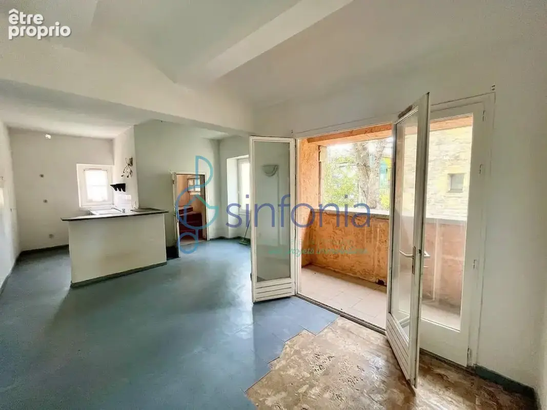 Appartement de charme avec terrasse   arpaillargues - photo 2