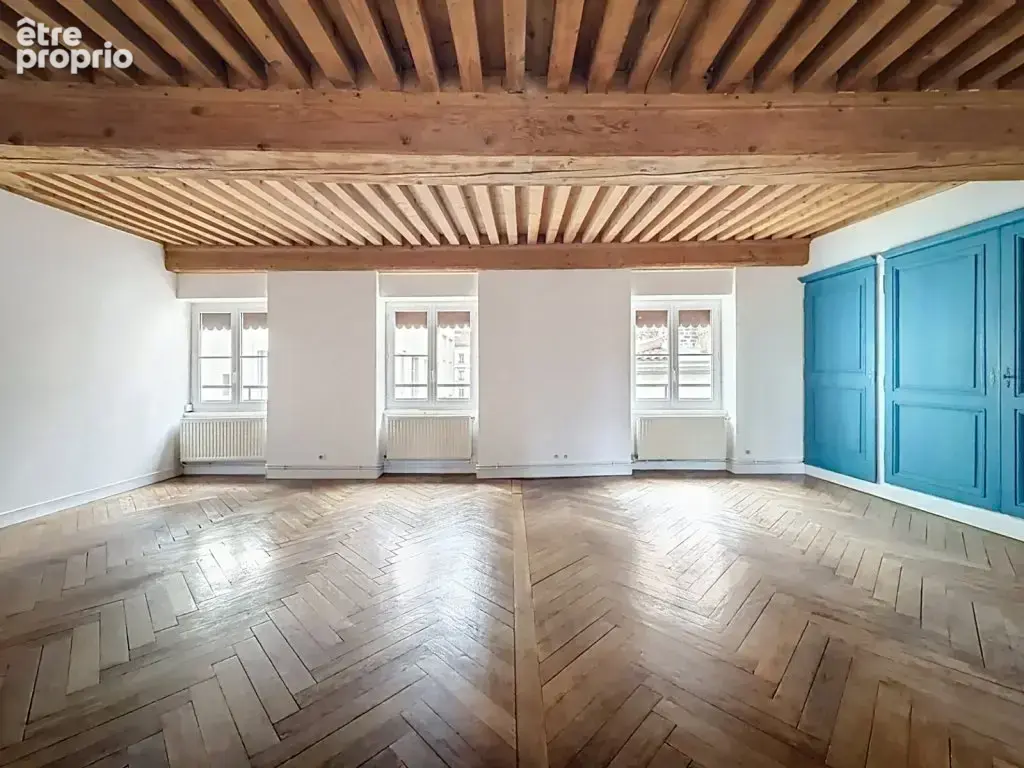 Appartement Duplex  T4 - 137m2 au sol - 113m2 carrez - LYON 2 - Poutres apparentes - rue calme - photo 4