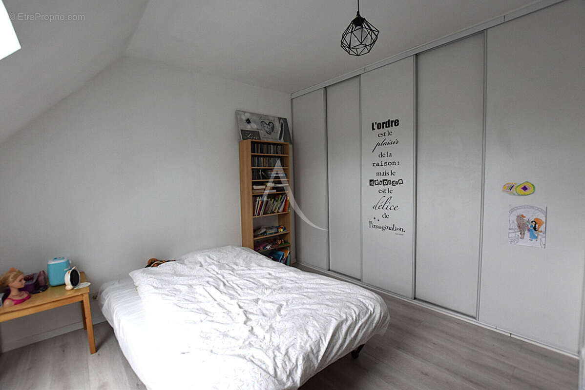 Maison à QUINCY-SOUS-SENART