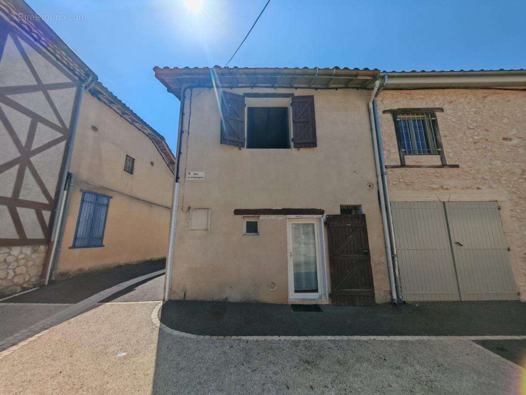 Maison de village avec beau potentiel - 66m² - 54 000€ - photo 10