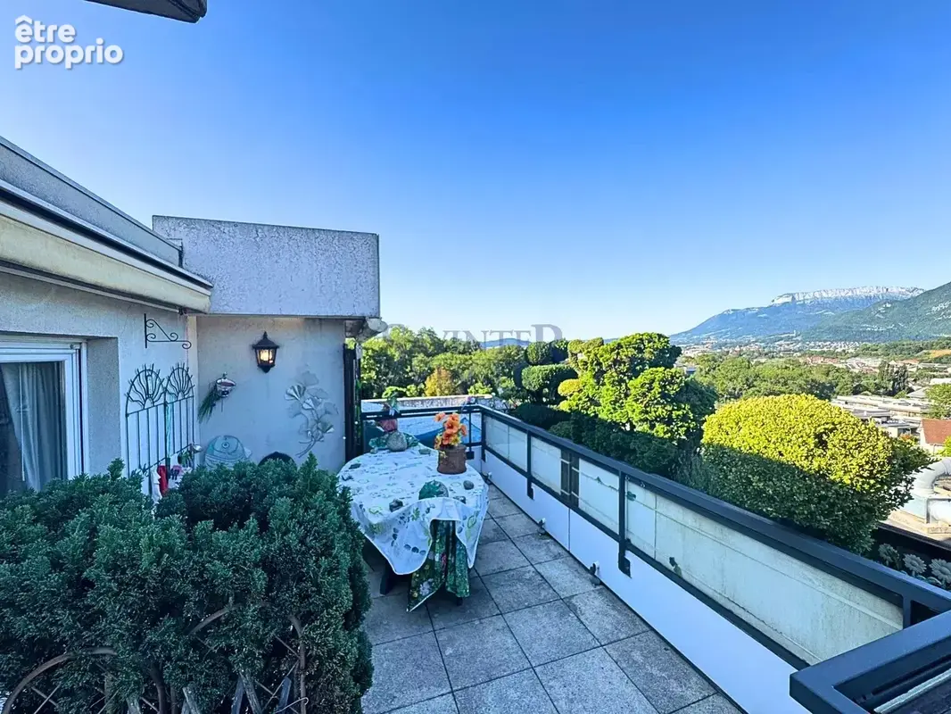 VIAGER. ANNECY. Vue panoramique. 2 Garages inclus. Terrasse 27m2 - photo 3