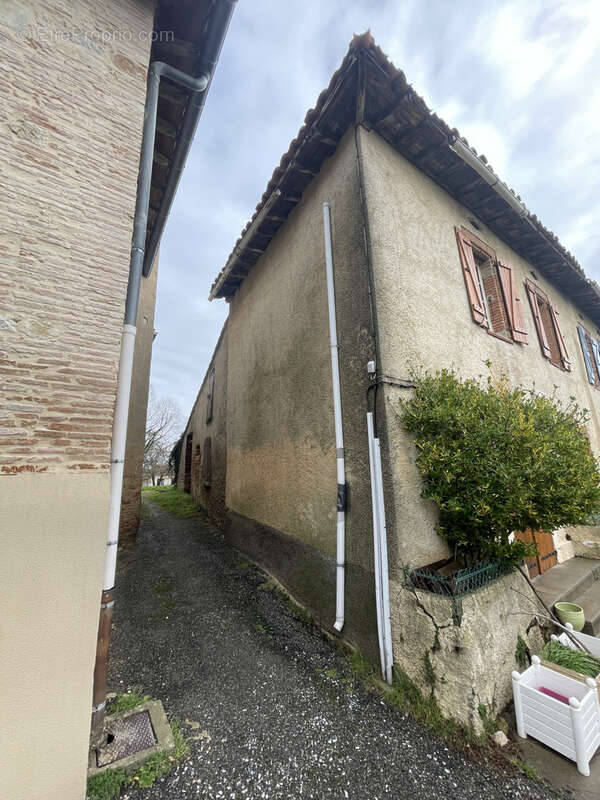 Maison à MONTGISCARD