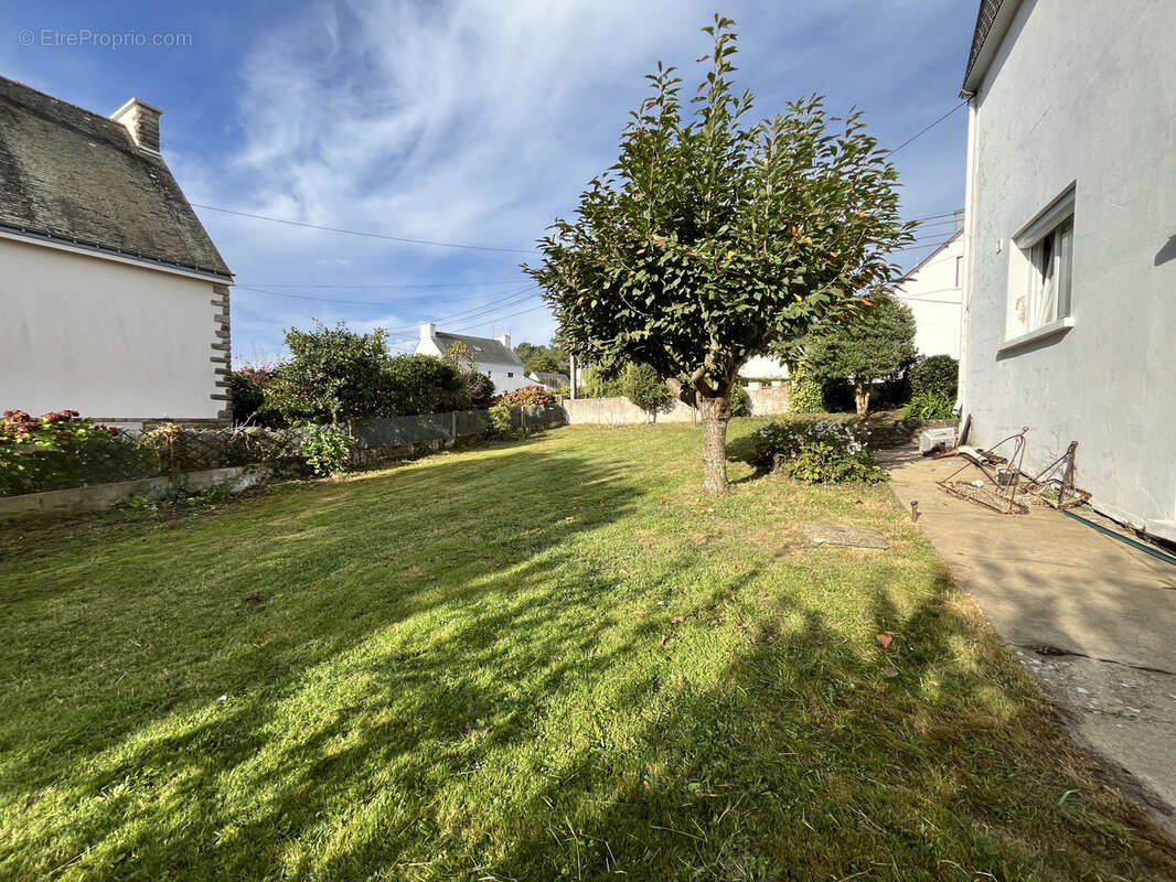 MOCQUARD immobilier, vous propose cette maison à rénover, sur 596m2 de terrain. - photo 8