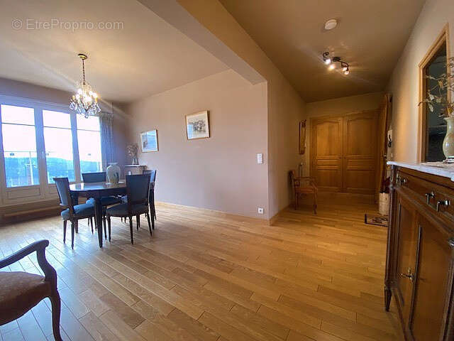 Appartement à TROUVILLE-SUR-MER