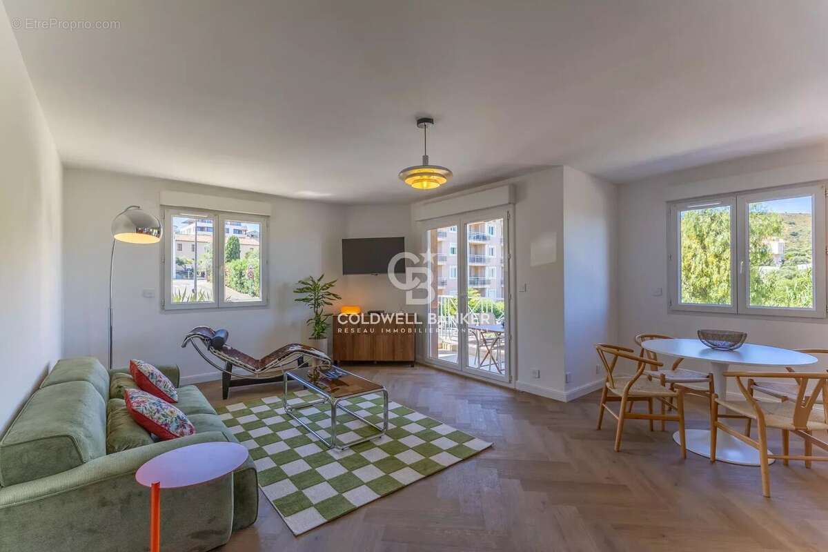 Appartement à L'ILE-ROUSSE