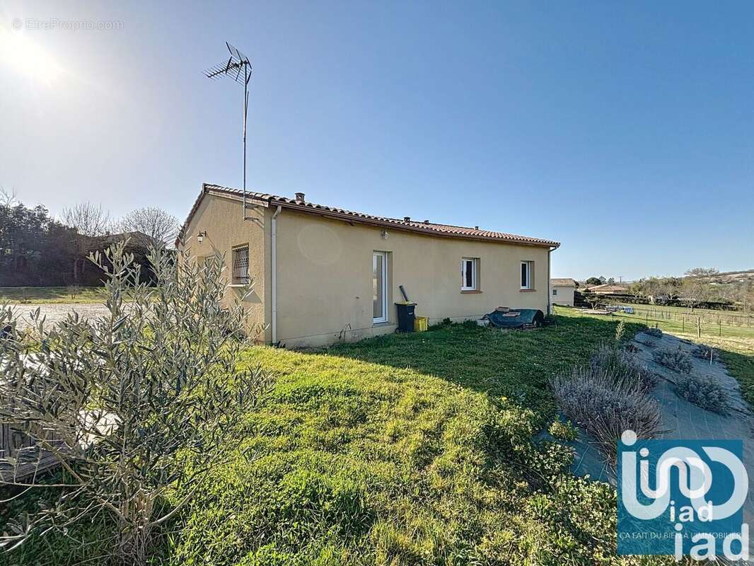 Photo 2 - Maison à URDENS