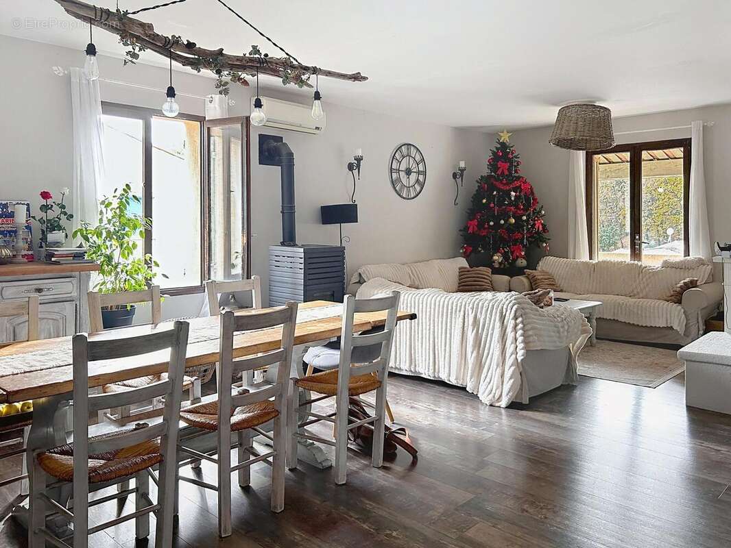 Photo 8 - Maison à VILLENEUVE