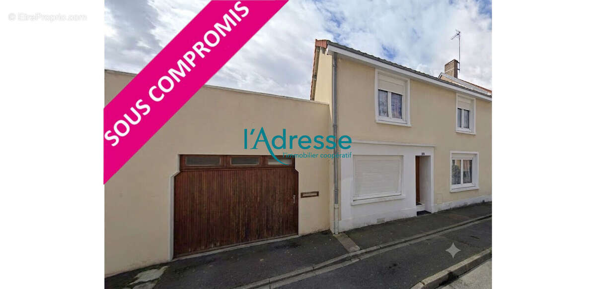 Maison à SAINT-PIERRE-MONTLIMART