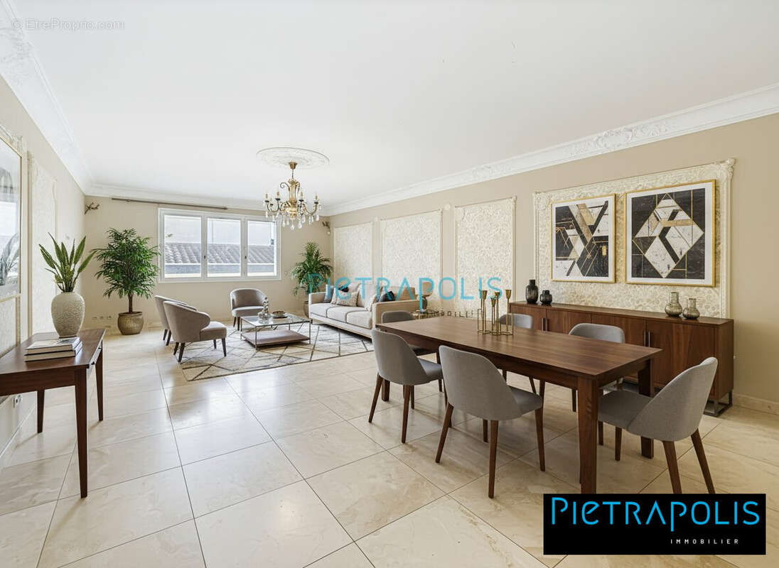 Maison à MONTMERLE-SUR-SAONE