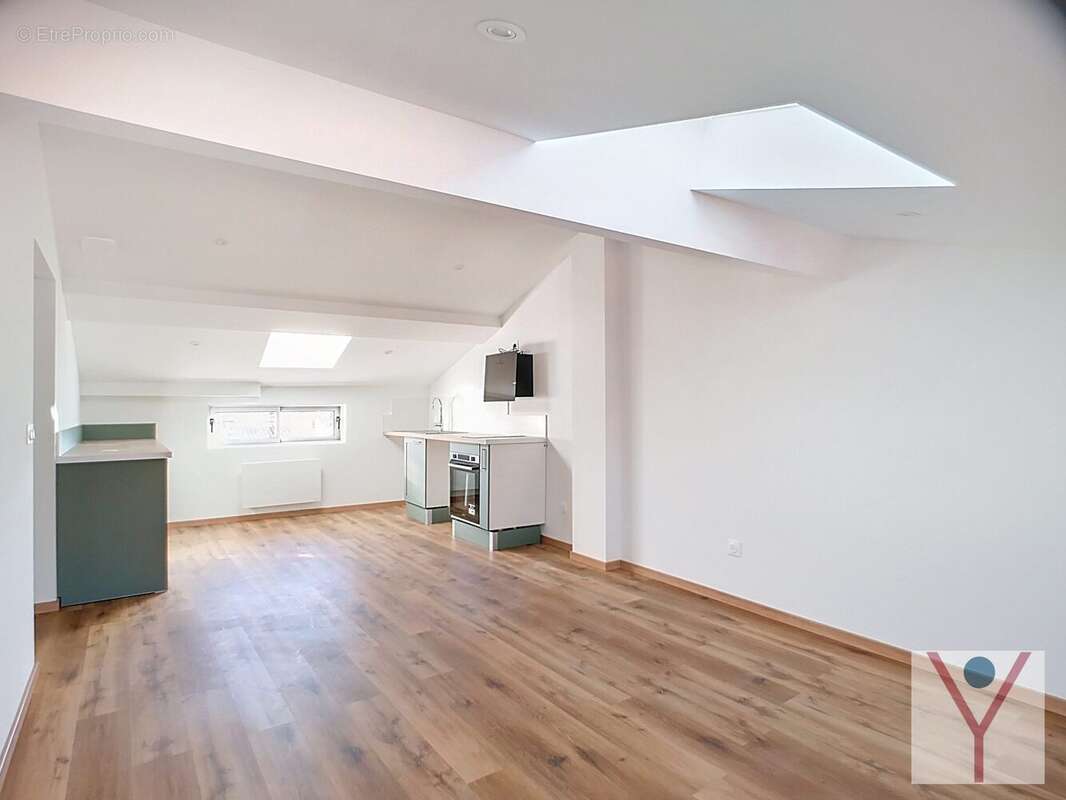 Appartement à THOISSEY