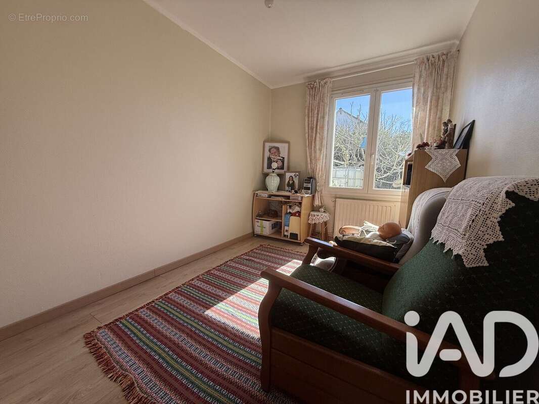 Photo 8 - Maison à TRUYES