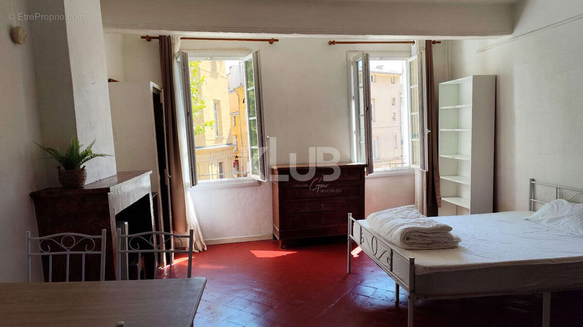 Appartement à AIX-EN-PROVENCE