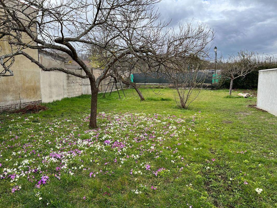 Terrain à BUTRY-SUR-OISE