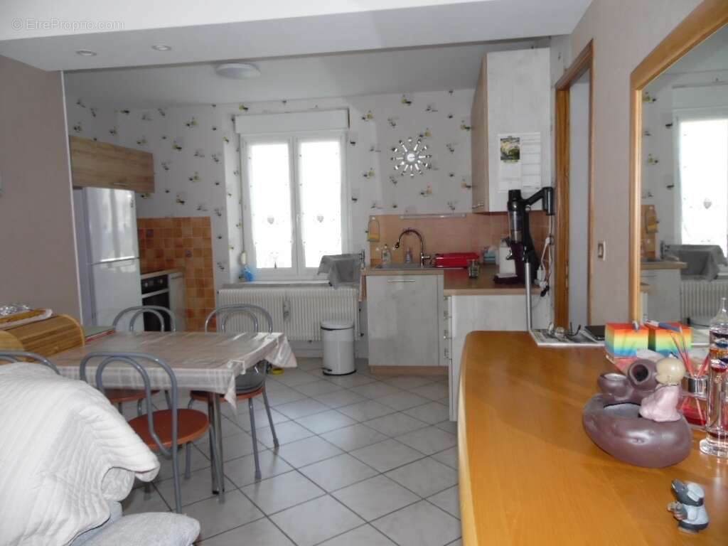Appartement à SENONES