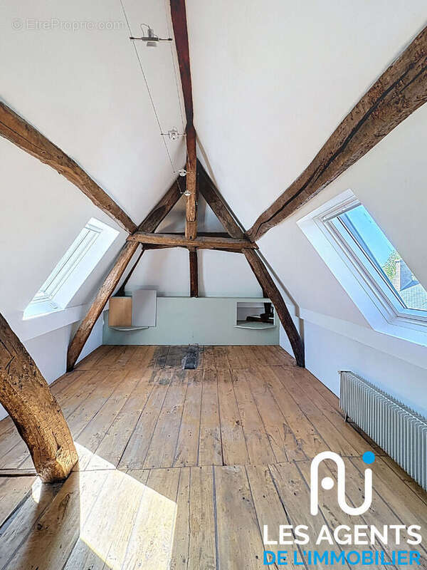 Maison à FAY-AUX-LOGES