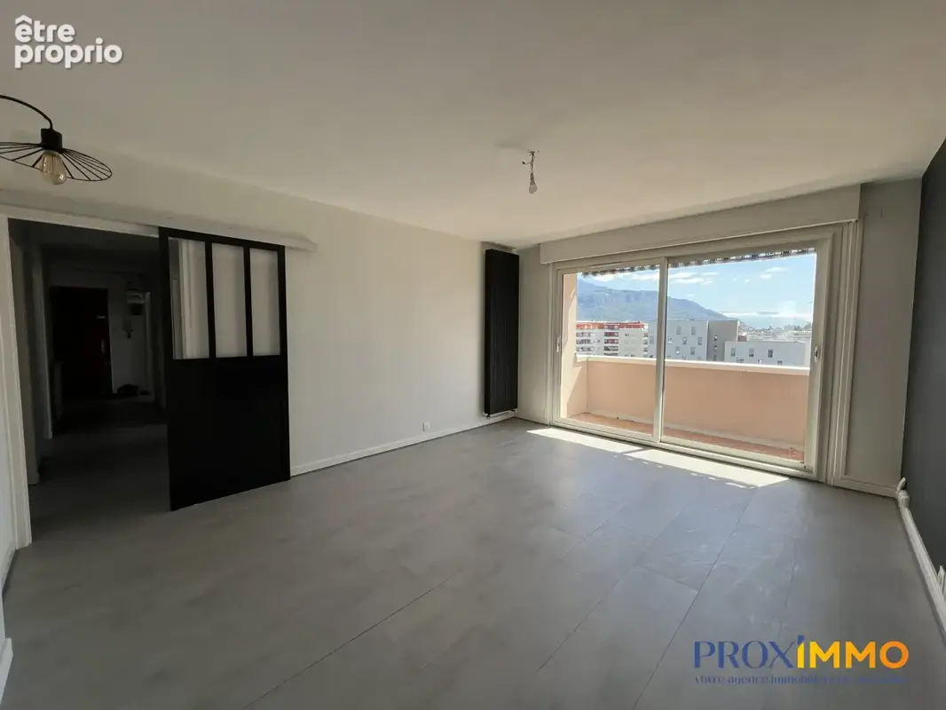 Appartement 5 pièces 87 m² à vendre à Voiron (38500) - photo 3