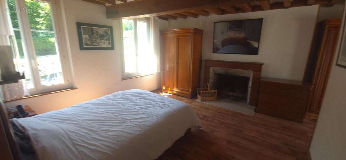 Maison de Village  Près de Crépy En Valois 6 pièce(s) 121 m2 - photo 7