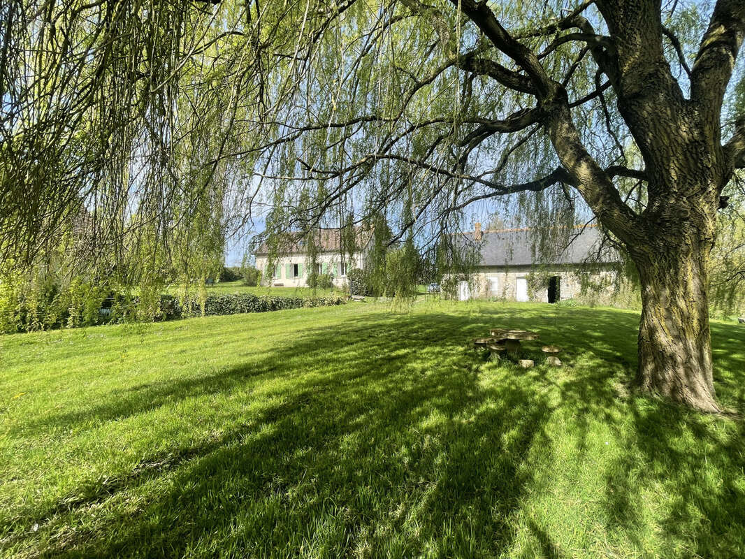 Maison à LOUESTAULT