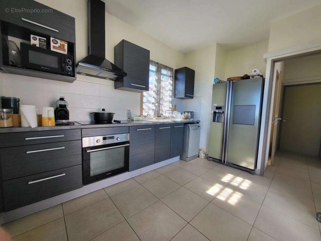 Appartement à SAINT-DENIS