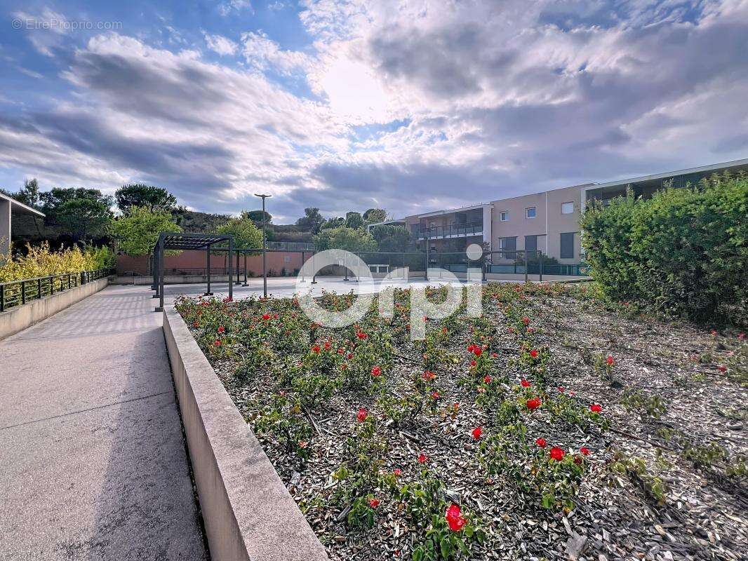 Appartement à ROQUEBRUNE-SUR-ARGENS
