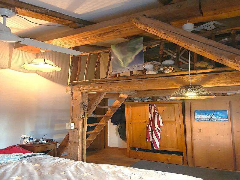 Maison à ARACHES-LA-FRASSE