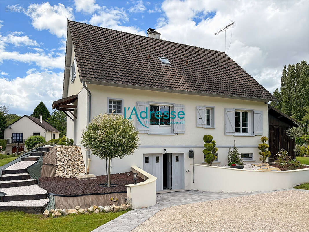 Maison à SERAINCOURT