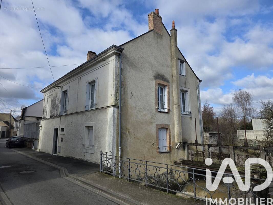 Photo 1 - Maison à VOUVRAY-SUR-LOIR