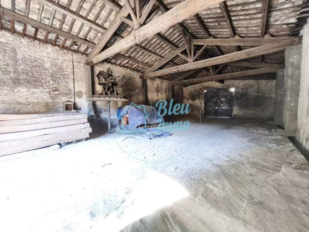 Maison à LUNEL-VIEL