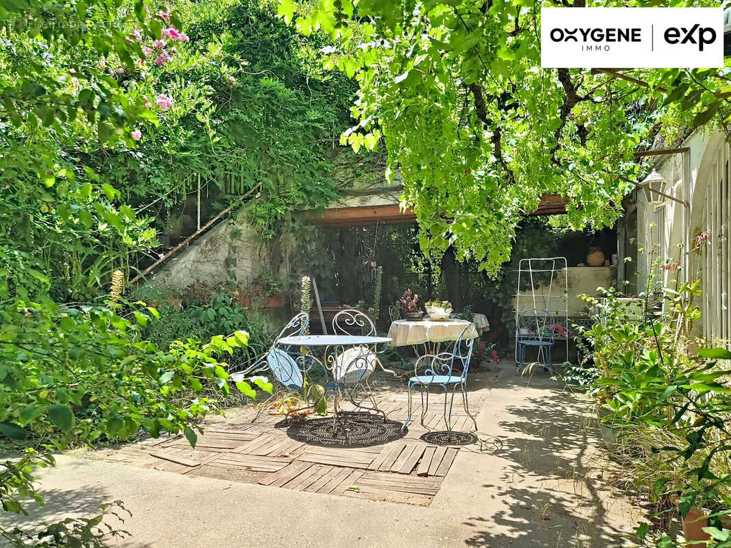 Maison 198 m² à Perpignan  - photo 2