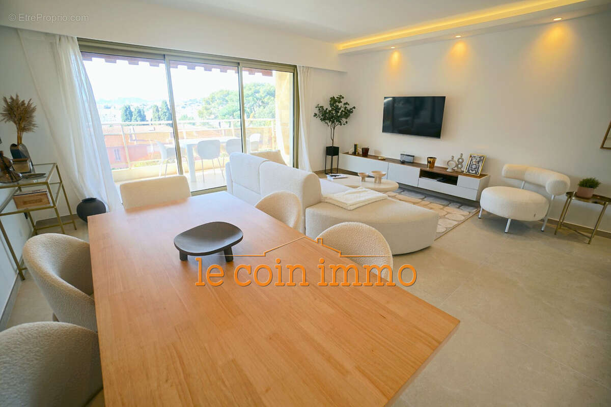 Appartement à CANNES