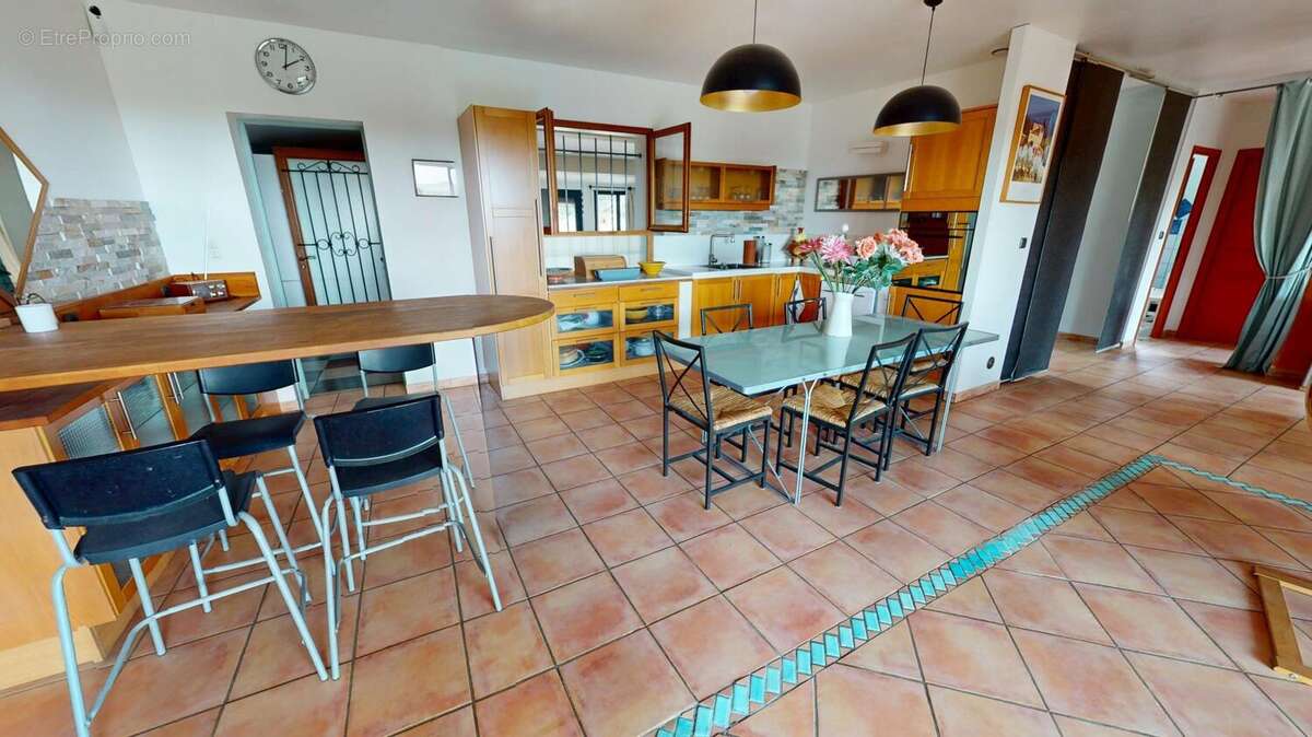 Photo 5 - Maison à FLASSANS-SUR-ISSOLE