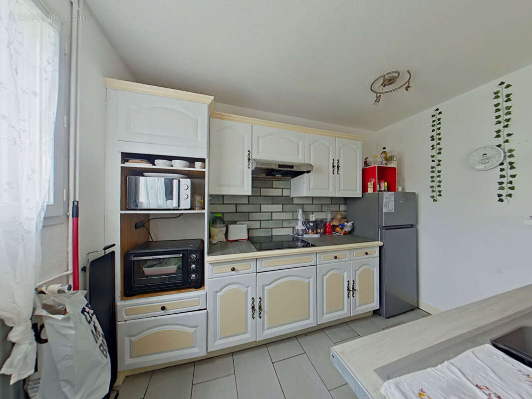 Maison à AVAILLES-LIMOUZINE