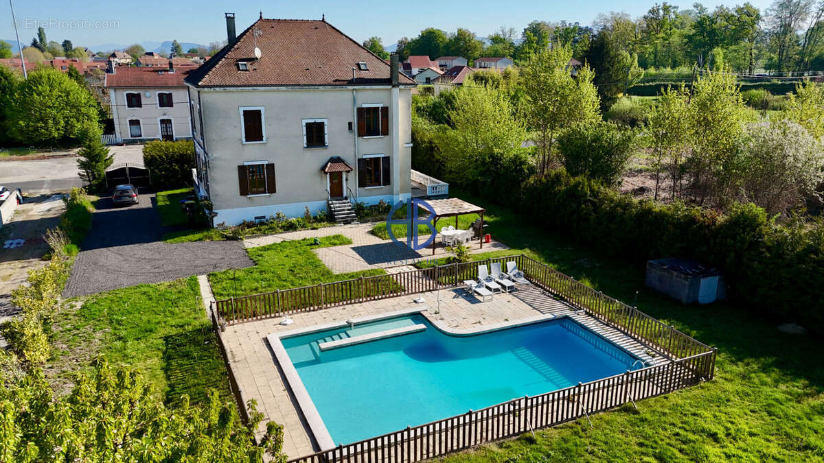 Propriété d'exception 300m² - photo 2