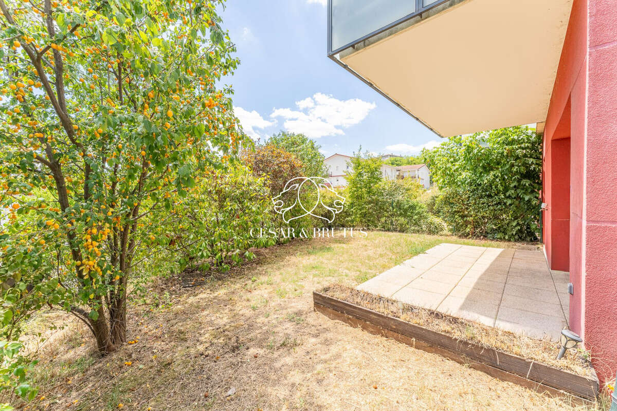 Appartement 52 m² à Vernaison  - photo 2