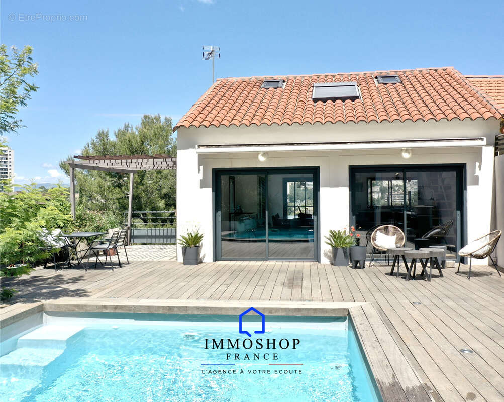 Maison à MARSEILLE-9E