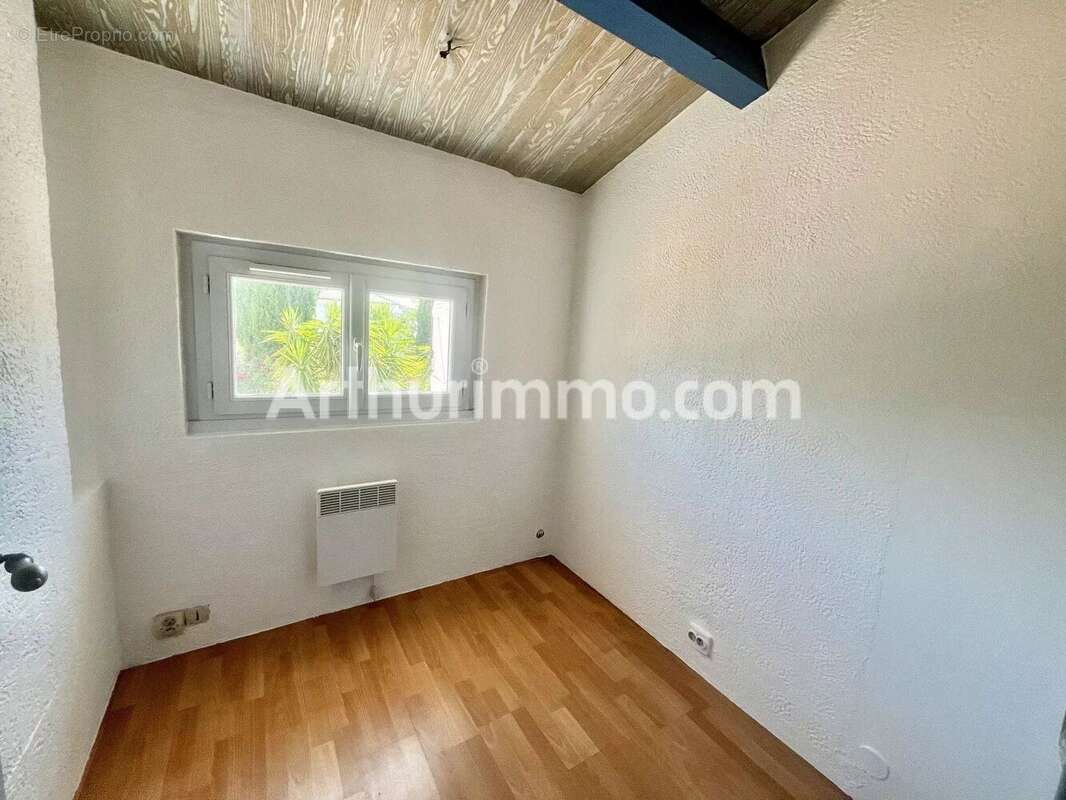 Maison à THEZAN-LES-BEZIERS