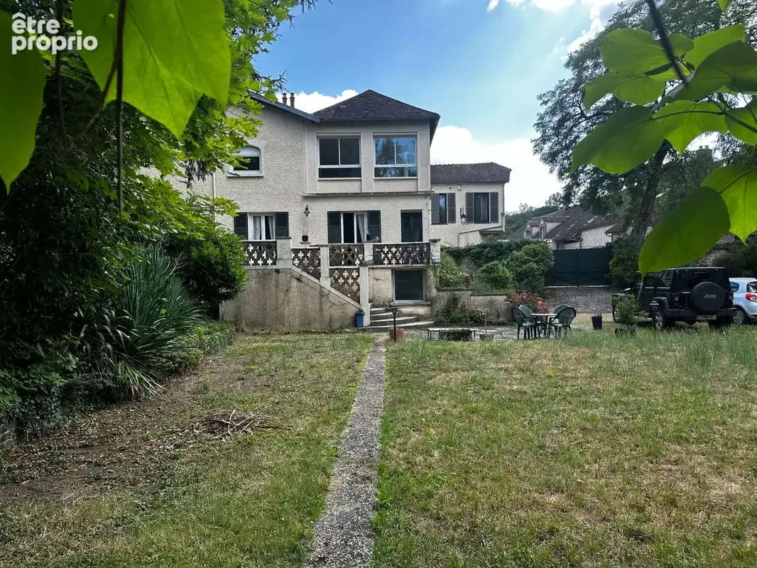 Maison 8 pièces 293 m² à vendre à Bourron-Marlotte (77780) - photo 1