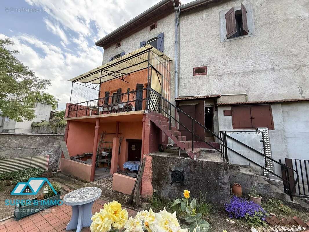 Maison à BOURNONCLE-SAINT-PIERRE