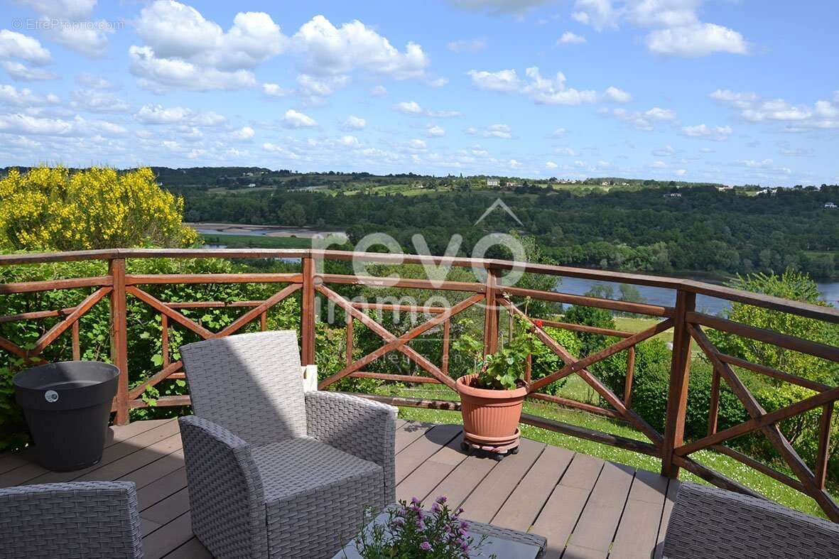 Maison à CHAMPTOCEAUX