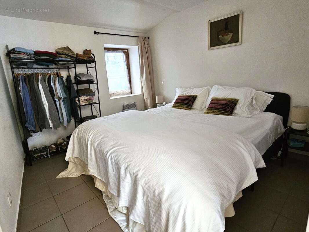 Appartement à ROUJAN