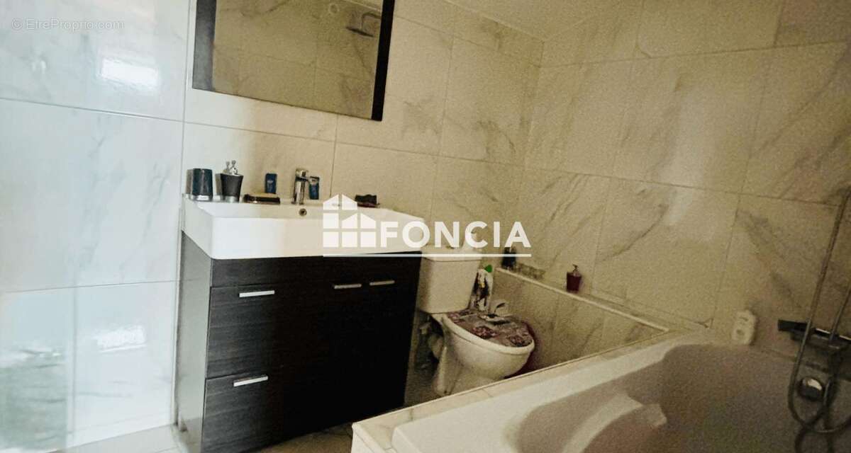  Charmant duplex entièrement meublé de 90 m² – Centre Port, Cap d'Agde  - photo 8
