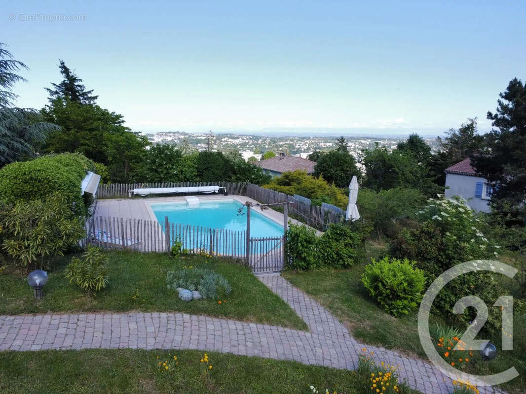 Maison 255 m² à Annonay  - photo 27
