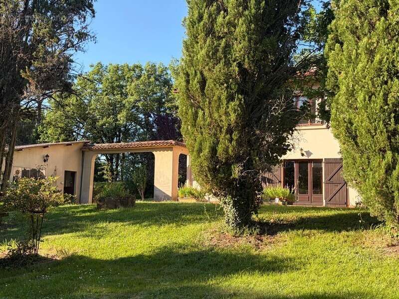 PLAISANCE DU GERS(32) sur les coteaux, PROPRIETE D ARCHITECTE 1965 sur 2HA, Dépendances, un peu cachée , VUE Pyrénées et bois, s - photo 3