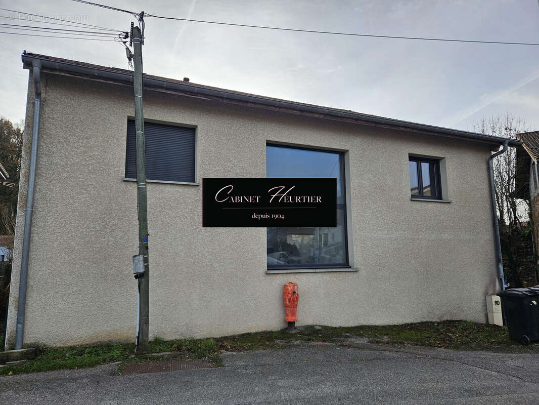 Appartement à BEAUCROISSANT