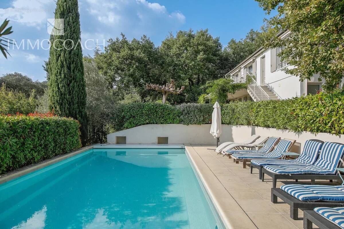 Maison à COLLOBRIERES