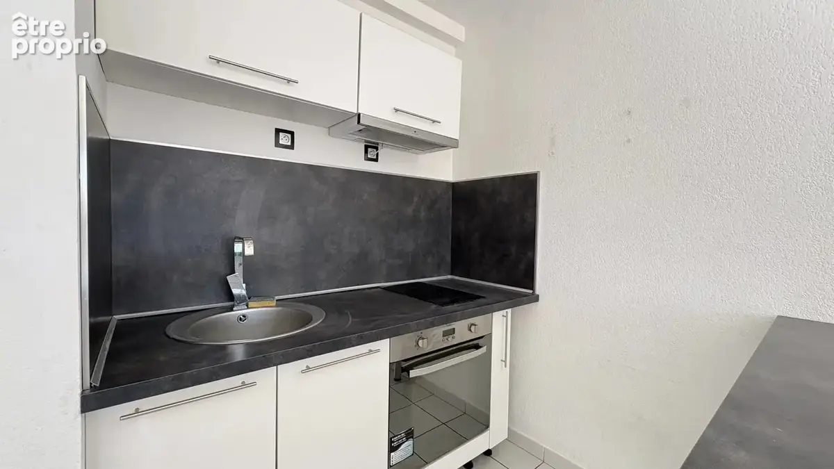 T2 avec terrasse et parking - Investissement locatif - Port-de-Bouc Plaisance - photo 4