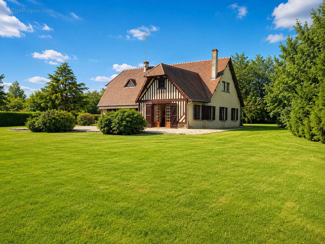 Maison de famille au coeur du Pays d'Auge ? 200 m² sur 5 000 m² de terrain plat - photo 3