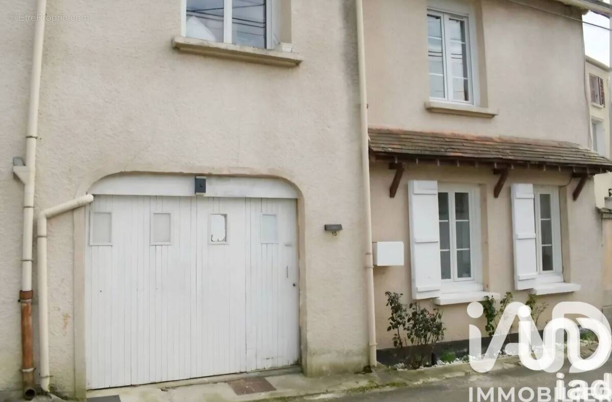 Photo 1 - Maison à LA FERTE-SOUS-JOUARRE